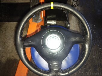 Trojramenný volant Volkswagen - 5