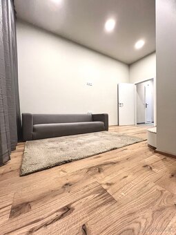 Na predaj 2-izbový byt vo Viedni - 5