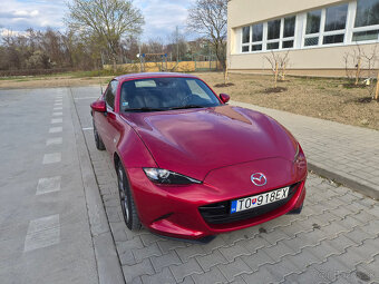Mazda MX-5 RF - 5