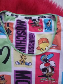 Tričko moschino červené unisex m/l a farebné s/m - 5