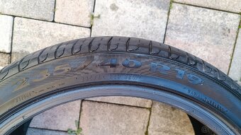 Pirelli Cinturato P7 235/40 R19 - 5