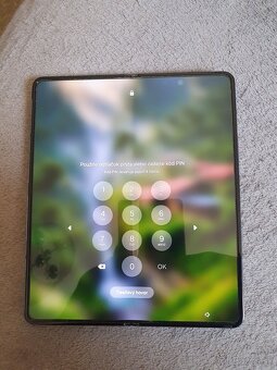Predám Samsung Galaxy Z Fold 4 farba Grey... - 5