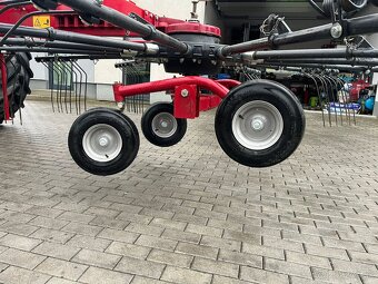 Shrnovač píce, sena FARM LAND KS 460 ZÁNOVNÍ STAV - 5