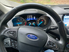 Ford Kuga - 5