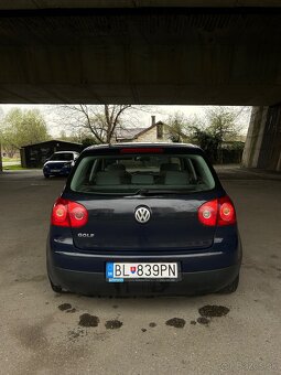 VW Golf 5 - 5