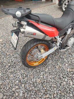 APRILIA FACTORY - 5