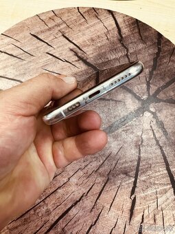 iPhone 11 pro 64 silver batéria 100% top stav - 5