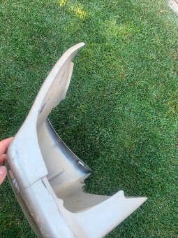 Plasty na zadný nárazník Mitsubushi Pajero ll - 5