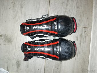 Hokejova výstroj,korčule - 5