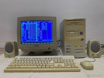 Retro PC AT - Pentium MMX, kompletna zostava s CRT - 5