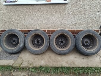 Plechové disky R15 – rozteč 5x114,3 + zimné pneumatiky - 5