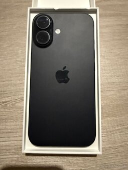 Apple Iphone 16 - 5