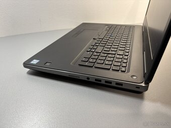 #119 - Dell 7720/i7 6820HQ/32GB RAM/6GB nVidia/512GB SSD - 5