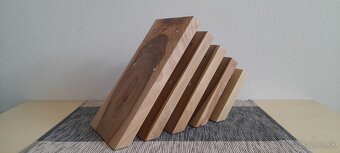 Drevený magnetický stojan na nože - 5