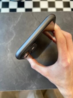 Predam iPhone 11 64GB - 5