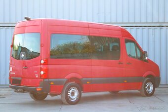 VOLKSWAGEN CRAFTER 2.5TDI,8MÍST,KLIMA,KAMERA,N.TOPENÍ,TAŽNÉ - 5