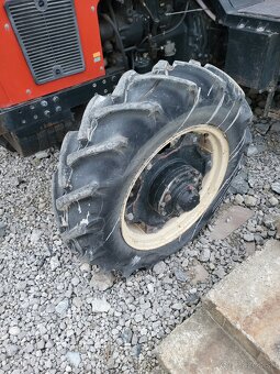 ponúkam zetor 6245 na náhradné diely - 5