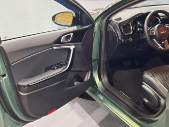 Kia Ceed SW 1.5 T-GDi Gold A/T - 5