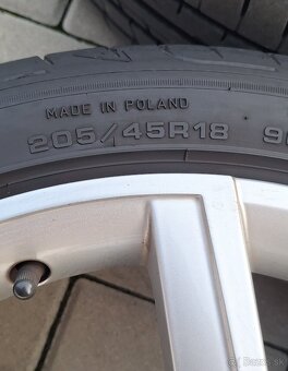 Letná sada 5x100 R18 , 205/44R18 Škoda - 5