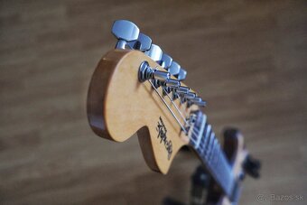 Hardtail stratocaster mahagón Custom. - 5