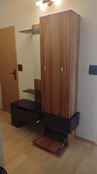 Predsienova skrina - 5