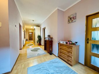 Priestranný dom s veľkým pozemkom – Nižná Hutka - 5