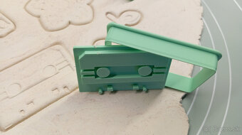 INTO THE OTHER SIDE - vykrajovačky v sete - 5