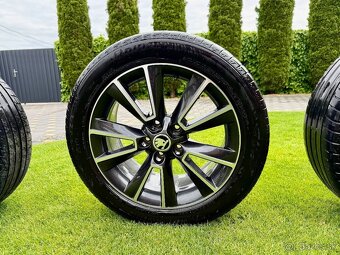 Komplet letnú sadu alu Škoda MATTERHORN 5x112 225/50 R17. - 5
