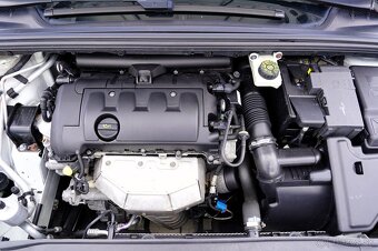 Peugeot 308 1.4 16V - 5