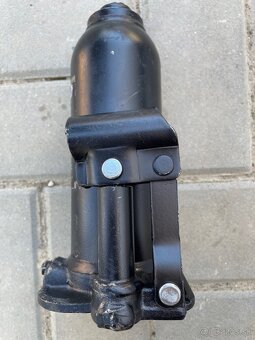 Predám hydraulický zdvihák KS TOOLS s nosnosťou 5 ton - 5