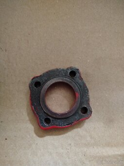 Vodné čerpadlo Zetor 25 - 5