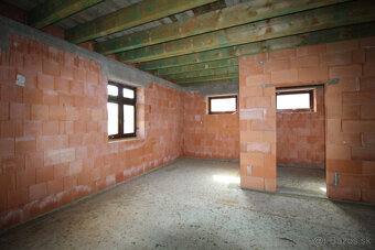 EXKLUZÍVNE Predaj rodinný dom Trstice - 5