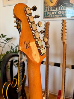 Squier Classic Vibe 60s Stratocaster - 5