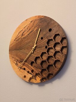 Nástenne orechové hodiny - 5