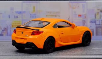 Model Toyota GR86 1:37 - 5