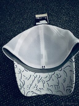 Under Armour golfová šiltovka - 5