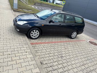 Ford focus Combi. Mk1 66kw 90 PS - 5