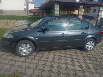 Renault Megane sedan 1,6 benzín - rok 2005 - 5