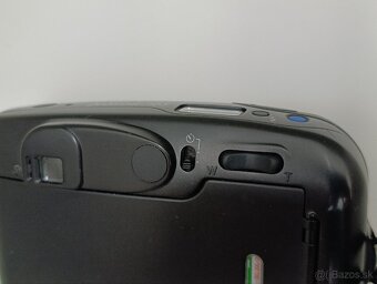 Yashica Zoomate - 5