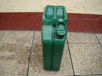 Ocelový kanister Kraftstoff na benzín 20l - 5