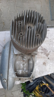 Torzo motora   JAwa Perak 250 - 5