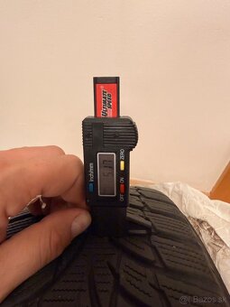 Predám zimne pneumatiky 185/60 r15 Nokian 5x100 - 5