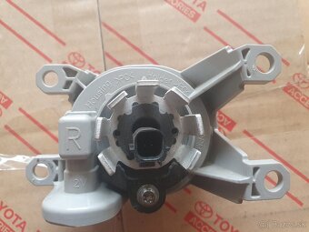 Predam Toyota Corolla led hmlovku - 5