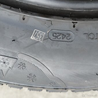 Zimné pneumatiky 235/55 R17 - 5