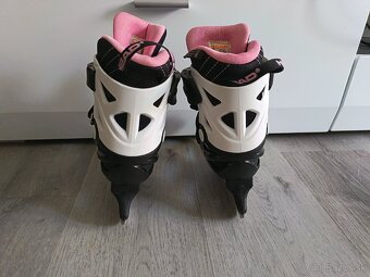 Dievčenské ľadové korčule - 5