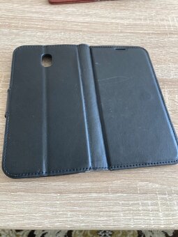 Kryty puzdra na Samsung galaxy J5 - 5