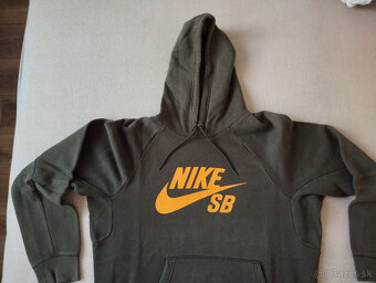 Zelená mikina Nike - 5
