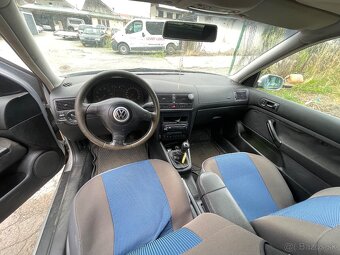 VW Golf 1.6 - 5