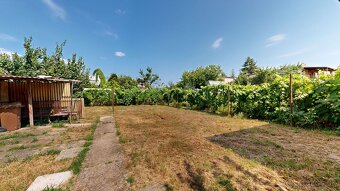 Rodinný dom s potenciálom v Senci – tichá lokalita, veľký po - 5