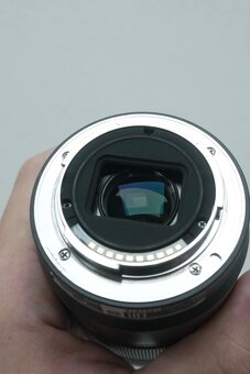 SONY SEL18135 E 18-135mm F3.5-5.6 OSS - 5